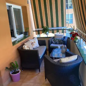 Apartamento Central Walking Distance To The Beach, San Luis de Sabinillas